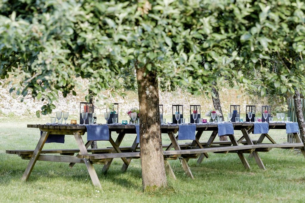 Abbaye Du Palais Bed & Breakfast Thauron Екстериор снимка